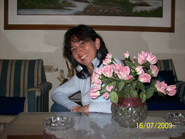 Date this athletic Colombia girl Mery from Bogota CO3416