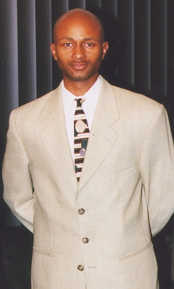 Date this tall United States man Juanlo from Atlanta US5721