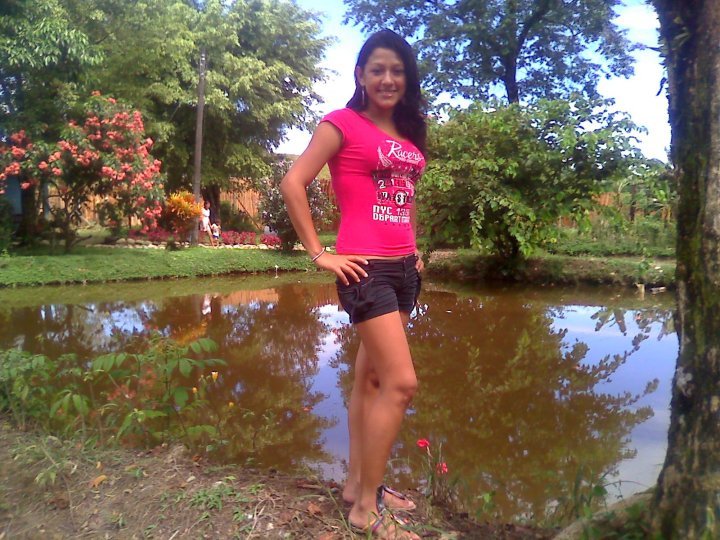 Date this tall Colombia girl ALEXANDRAG.M. from Putumayo CO3468