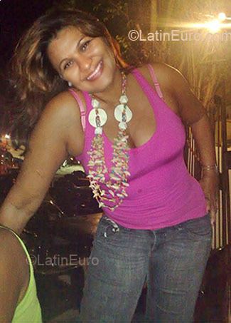 Date this stunning Brazil girl Nurce from Recife BR2683