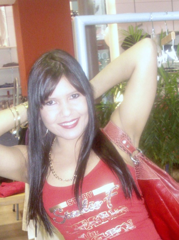 Date this pretty Colombia girl Ana maria Diaz from Medellin CO3682