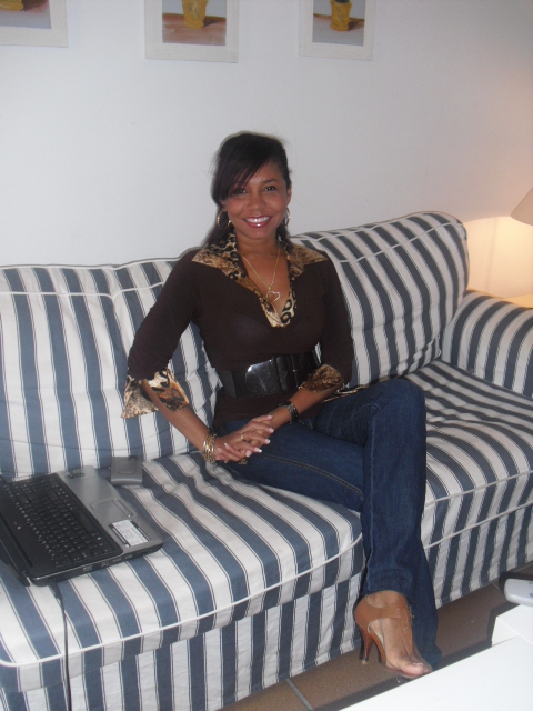 Date this hot Colombia girl Vanessa from Medellin CO3741