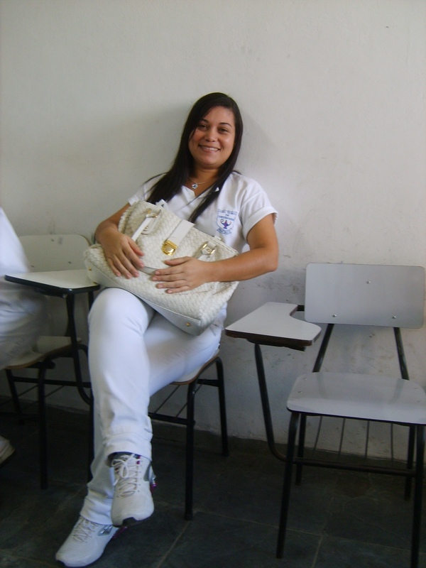 Date this hard body Brazil girl Naia from Salavdor BR2851