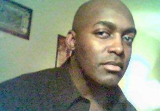 Date this gorgeous United States man Garth from New York US5873