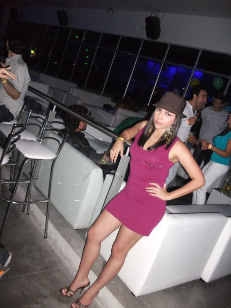 Date this georgeous Colombia girl Angela julieth from Bucaramanga CO3877