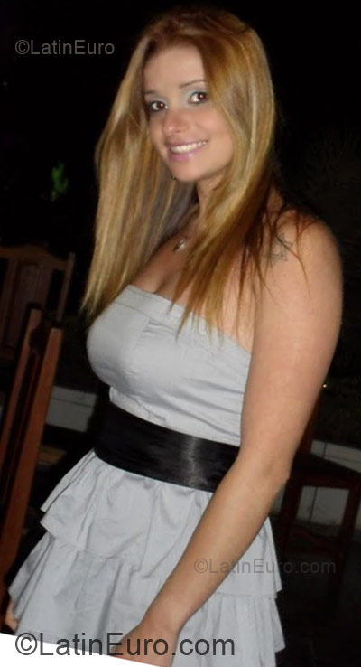 Date this sensual Brazil girl Gabriela from Sao Paulo BR5199