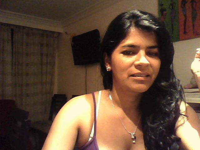 Date this hot Colombia girl Dulce- from Pereira CO4153