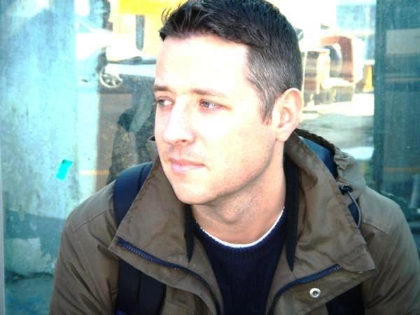 Date this happy United States man Cian from San Diego US5986