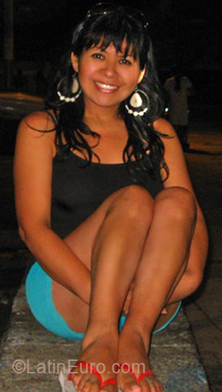 Date this sultry Peru girl Diana from Lima PE278