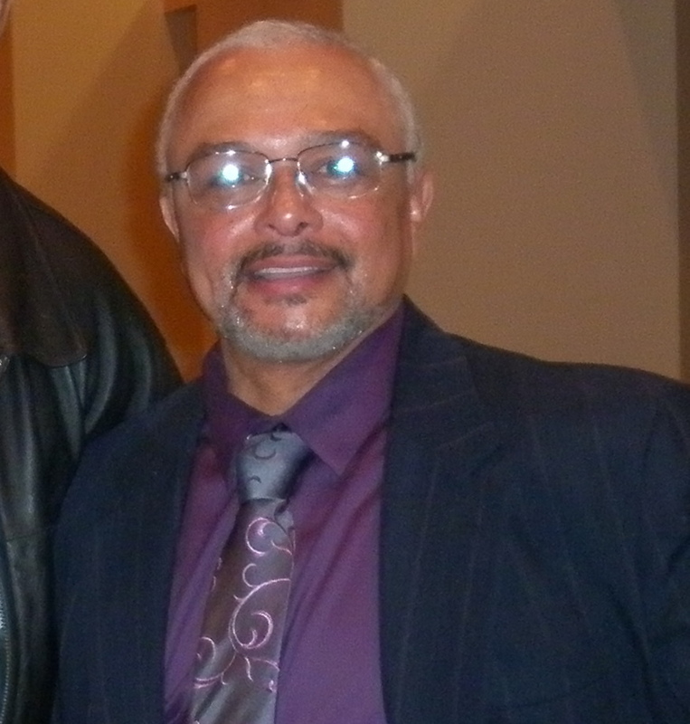 Date this lovely United States man Walter from West Mifflin DO4330