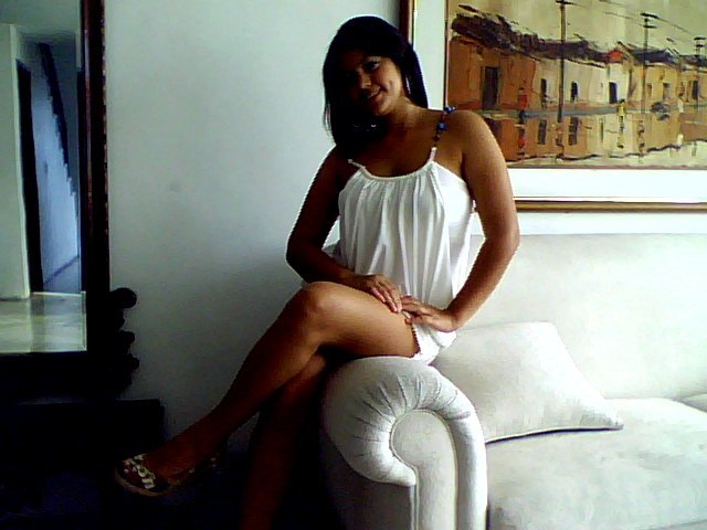 Date this athletic Colombia girl Annym from Cali CO4291