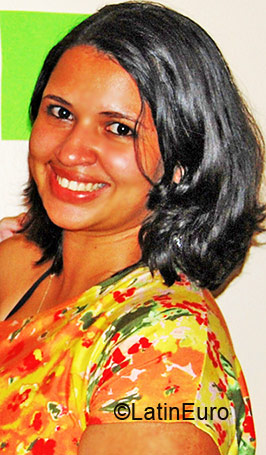 Date this gorgeous United States girl Daniely from Coconut Creek US6151