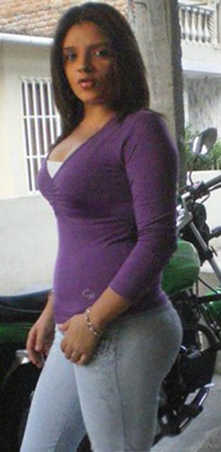 Date this delightful Colombia girl Claudia Liliana from Cali CO4301