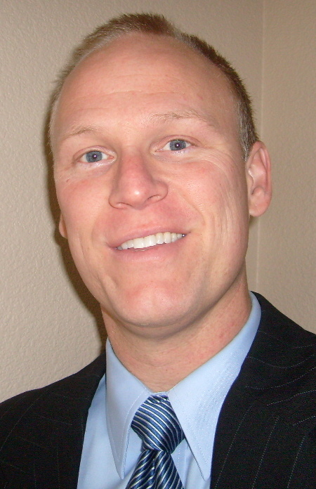 Date this hot United States man Smith from Modesto US6162