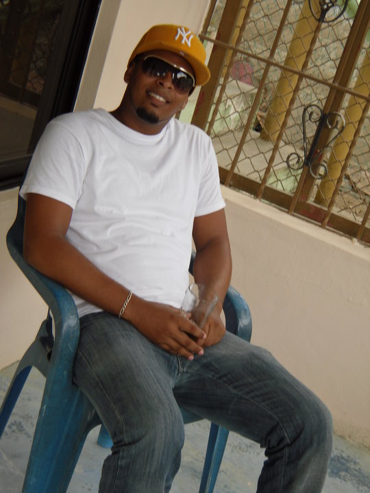 Date this lovely Dominican Republic man Edgar from Santo Domingo DO4397
