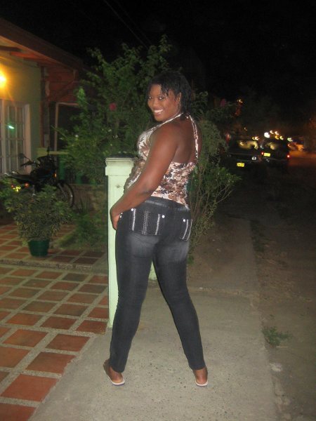 Date this fun Colombia girl IRIS NATALIA from Medellin CO4346