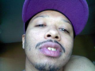 Date this passionate United States man Joshua from Philadelphia US6369