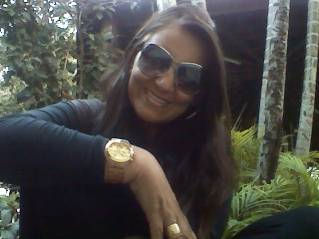 Date this happy Brazil girl Silvia from Sao Paulo BR3251