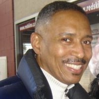 Date this tall United States man Victor from Washington US6475