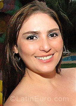 Date this beautiful Brazil girl Beta from Sao Jose do Rio Preto BR3270