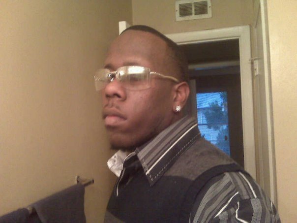 Date this good-looking United States man Trac83 from Montgomery US6512