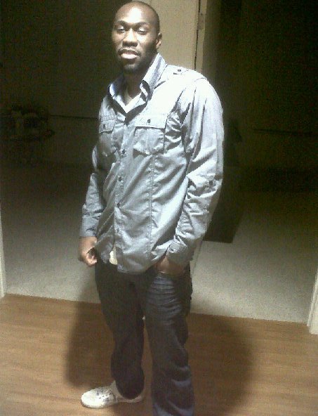 Date this happy United States man Wes from Los Angeles US6627