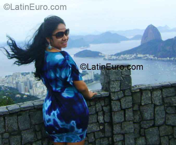 Date this sensual Brazil girl Yana Leandra from Manaus BR3331