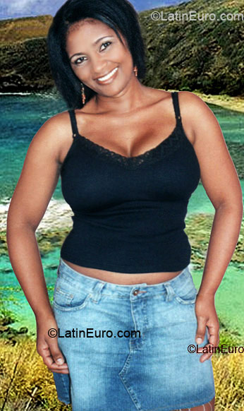 Date this georgeous Brazil girl Rita from Camacari BR5499