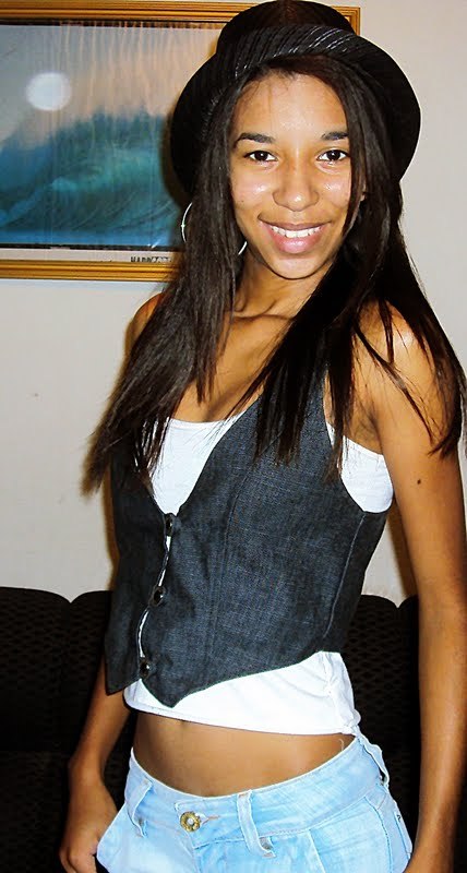 Date this charming Brazil girl This from Rio De Janeiro BR3337