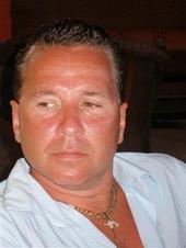 Date this charming United States man Aaron C from Carey US6743