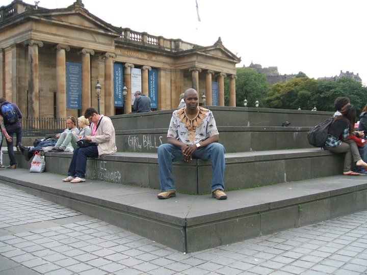 Date this hard body United Kingdom man Brown from london GB385