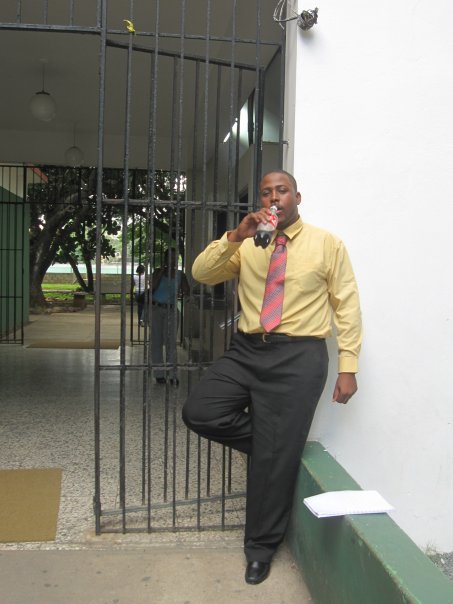 Date this nice looking Dominican Republic man Tomas from La Romana DO4914