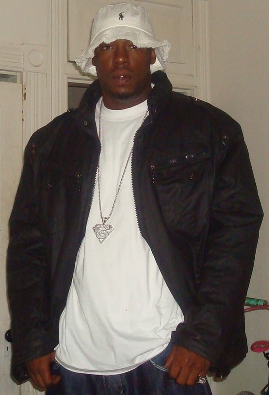 Date this foxy United States man Erickking from Baltimore US7077