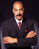 Date this happy United States man Kenneth from Sacramento US7184