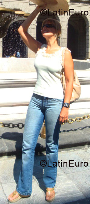 Date this young Brazil girl Christina from Rio De Janeiro BR3487