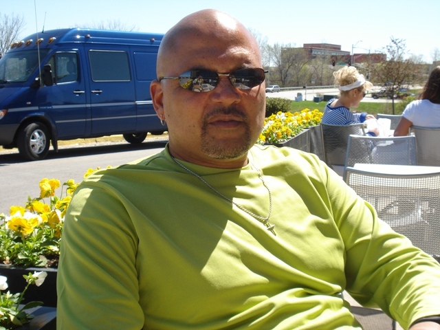 Date this sensual United States man Kc111 from Saint Louis US7220