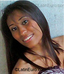 voluptuous Brazil girl Elida from Sao Paulo BR3564