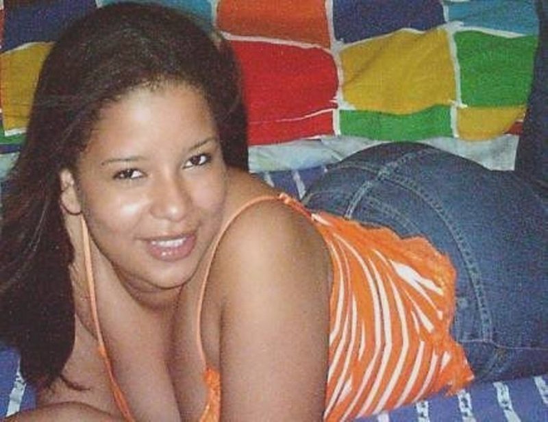 Date this hot Aruba girl Suley from aruba AW19