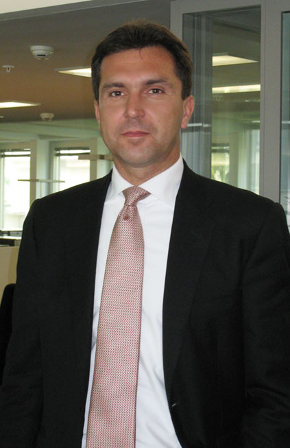 Date this charming United Kingdom man Philip from London GB418