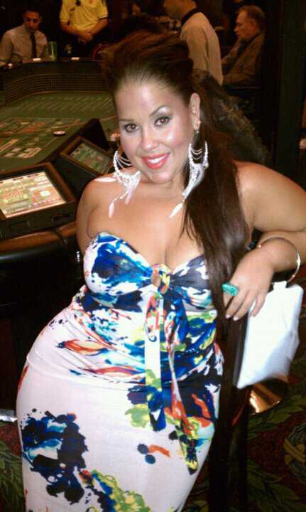 Date this georgeous United States girl Lalalopez from houston MX225