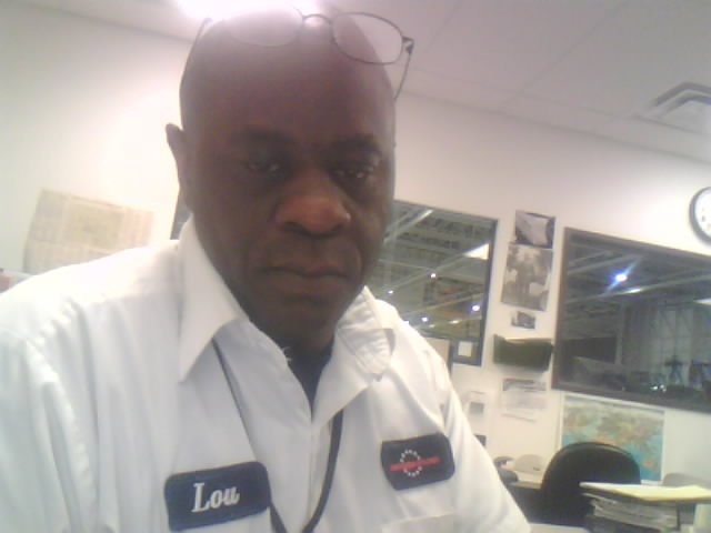 Date this athletic United States Minor Outlying Islands man Vinson54x from Columbus UM19