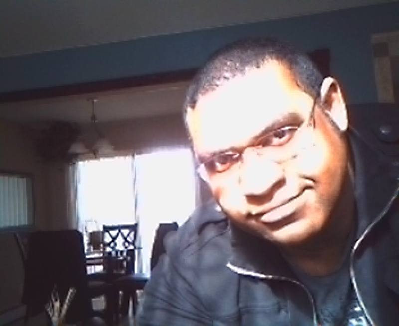 Date this tall United States man Eton from Brooklyn US7842