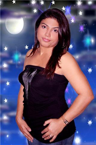 Date this tall Colombia girl Sandra from Manizales CO5343