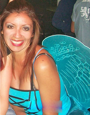 Date this hot Colombia girl Johana from Bogota CO5395