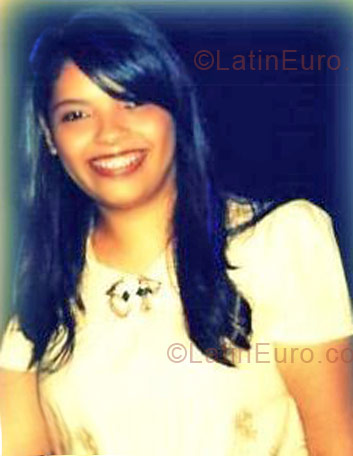 Date this foxy Brazil girl Micheli from Natal BR3865