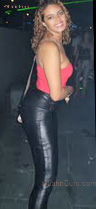 Date this voluptuous Brazil girl Silvana from Sao Joao De Mereti BR3883