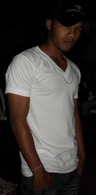 Date this beautiful Dominican Republic man Neftali taveras from Santiago De Los Caballeros DO5469