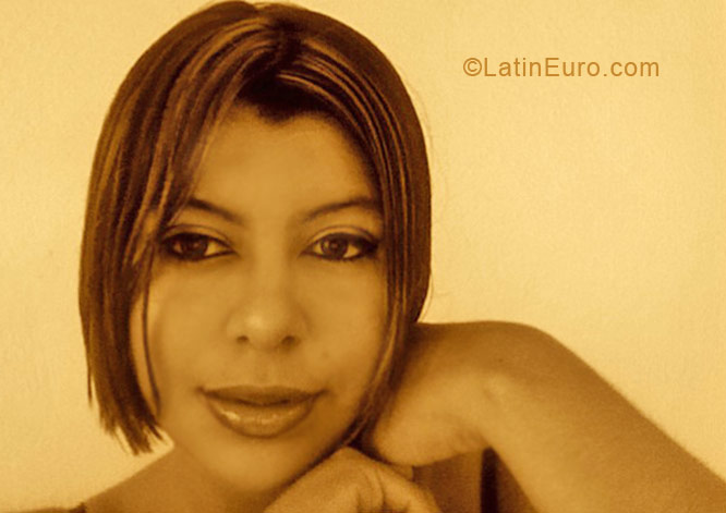 Date this athletic Mexico girl Cristal Del Carmen from Minatitlan MX246