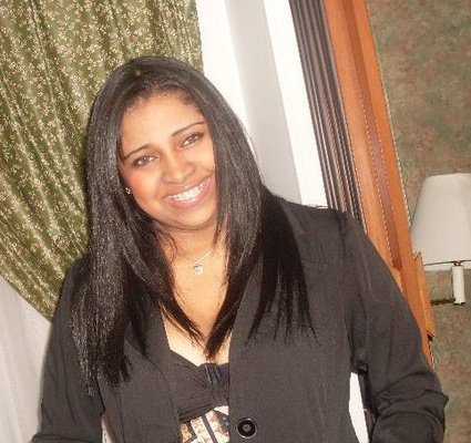 Date this stunning Colombia girl Lisette from Cali CO5502