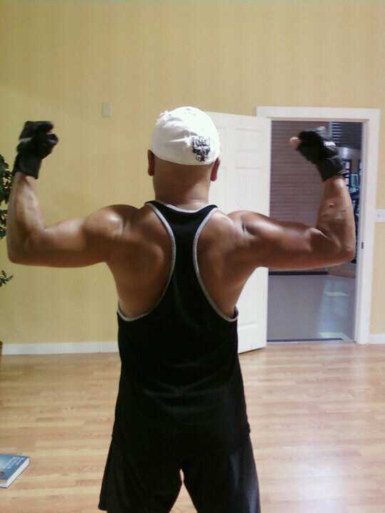 Date this young United States man Ricardo from Dallas US8066